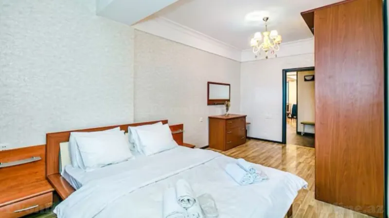 Kirayə verilir 3 otaqlı Mənzil Köhnə tikili 100 m² İçərişəhər m. - şəkil 19