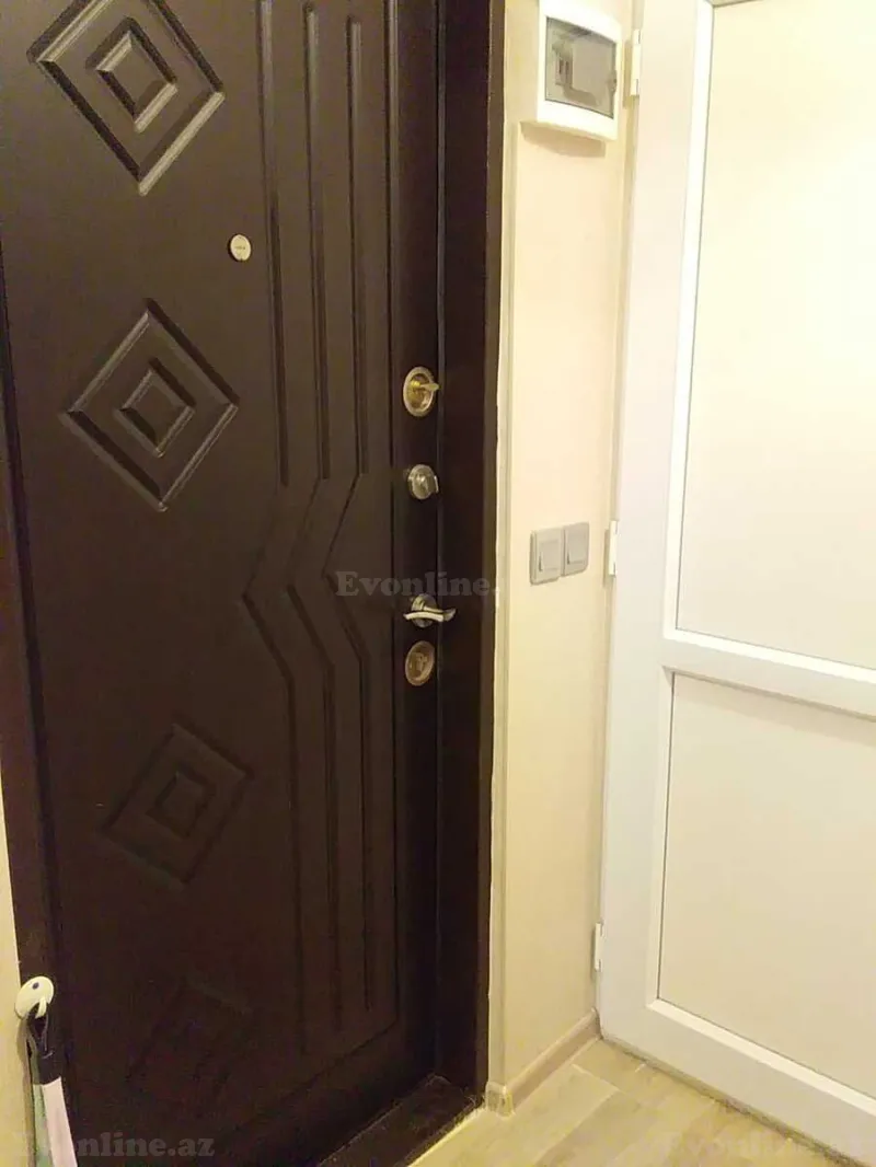 Kirayə verilir 3 otaqlı Mənzil Köhnə tikili 75 m² Sabunçu r. - şəkil 3