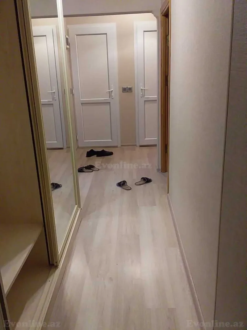 Kirayə verilir 3 otaqlı Mənzil Köhnə tikili 75 m² Sabunçu r. - şəkil 7