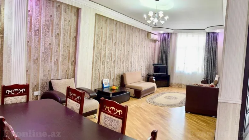 Satılır 3 otaqlı Mənzil Yeni tikili 125 m² 8 Noyabr m.