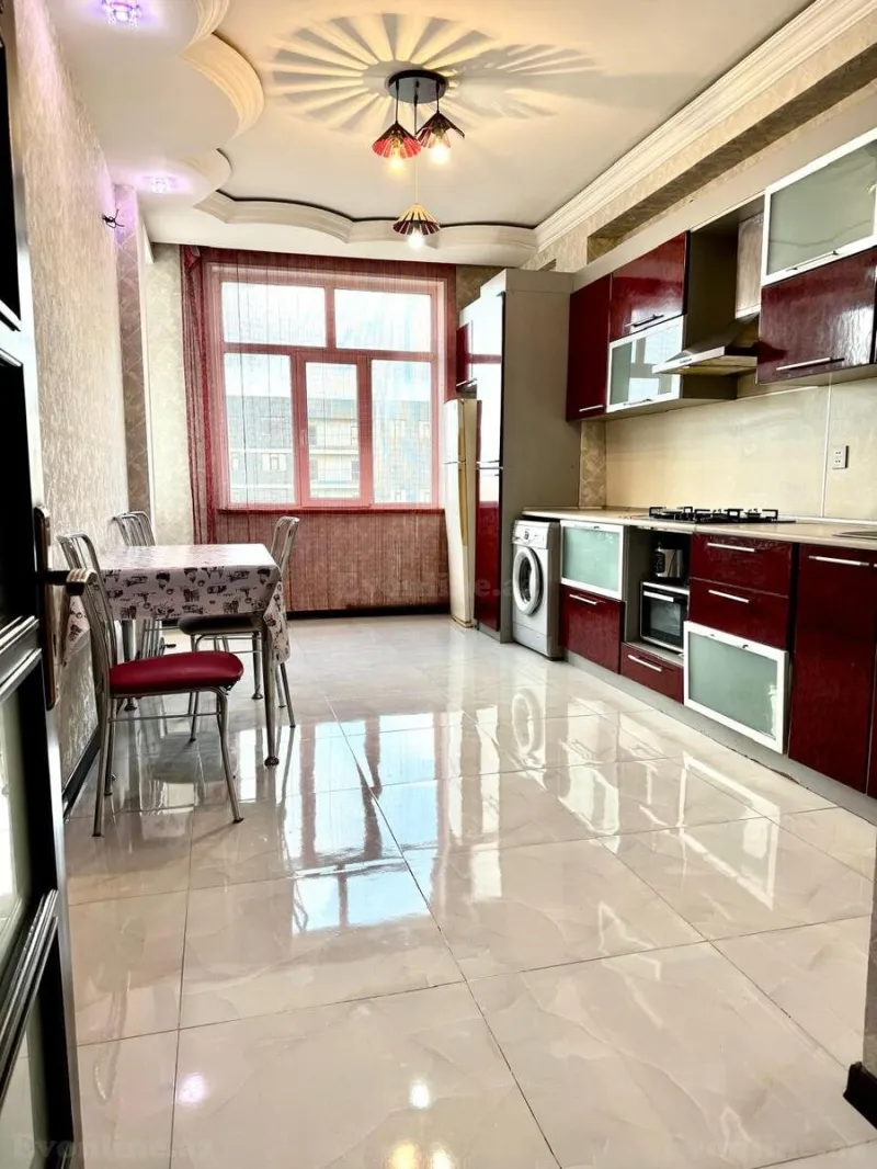Satılır 3 otaqlı Mənzil Yeni tikili 125 m² 8 Noyabr m. - şəkil 7