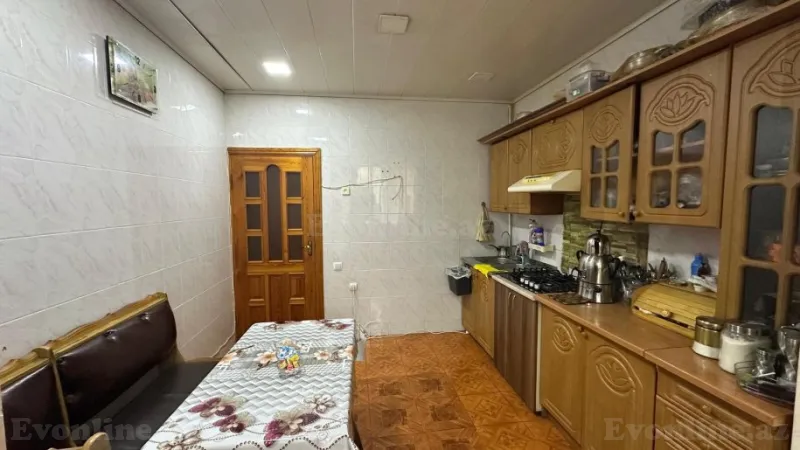 Satılır 3 otaqlı Mənzil Köhnə tikili 80 m² Həzi Aslanov m. - şəkil 24