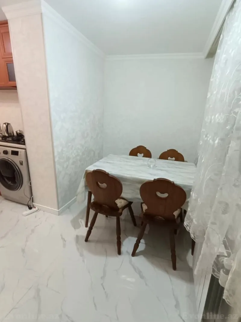 Kirayə verilir 3 otaqlı Mənzil Köhnə tikili 80 m² İnşaatçılar m. - şəkil 21