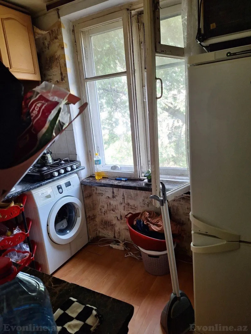 Satılır 2 otaqlı Mənzil Köhnə tikili 55 m² 8-ci mikrorayon - şəkil 4