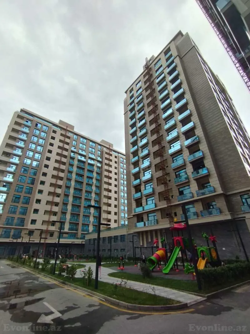 Satılır 4 otaqlı Mənzil Yeni tikili 158 m² Nizami m.