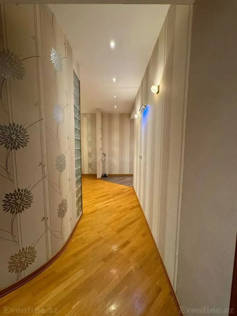 Kirayə verilir 3 otaqlı Mənzil Yeni tikili 120 m² Gənclik m. - şəkil 6