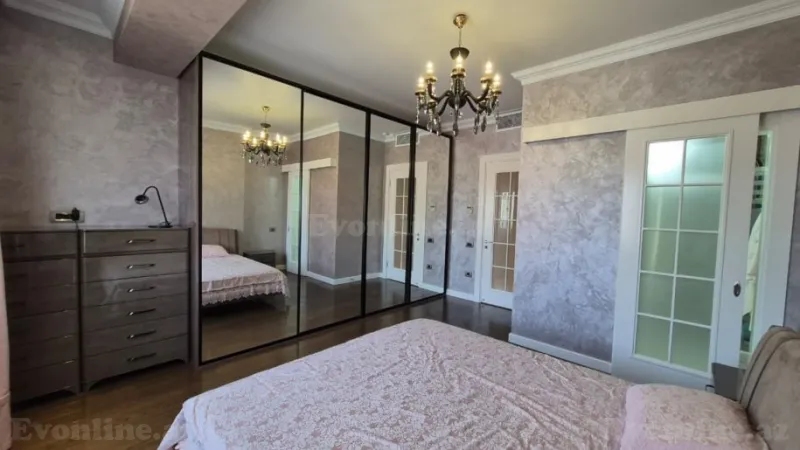 Satılır 3 otaqlı Mənzil Yeni tikili 170 m² Nərimanov r. - şəkil 9