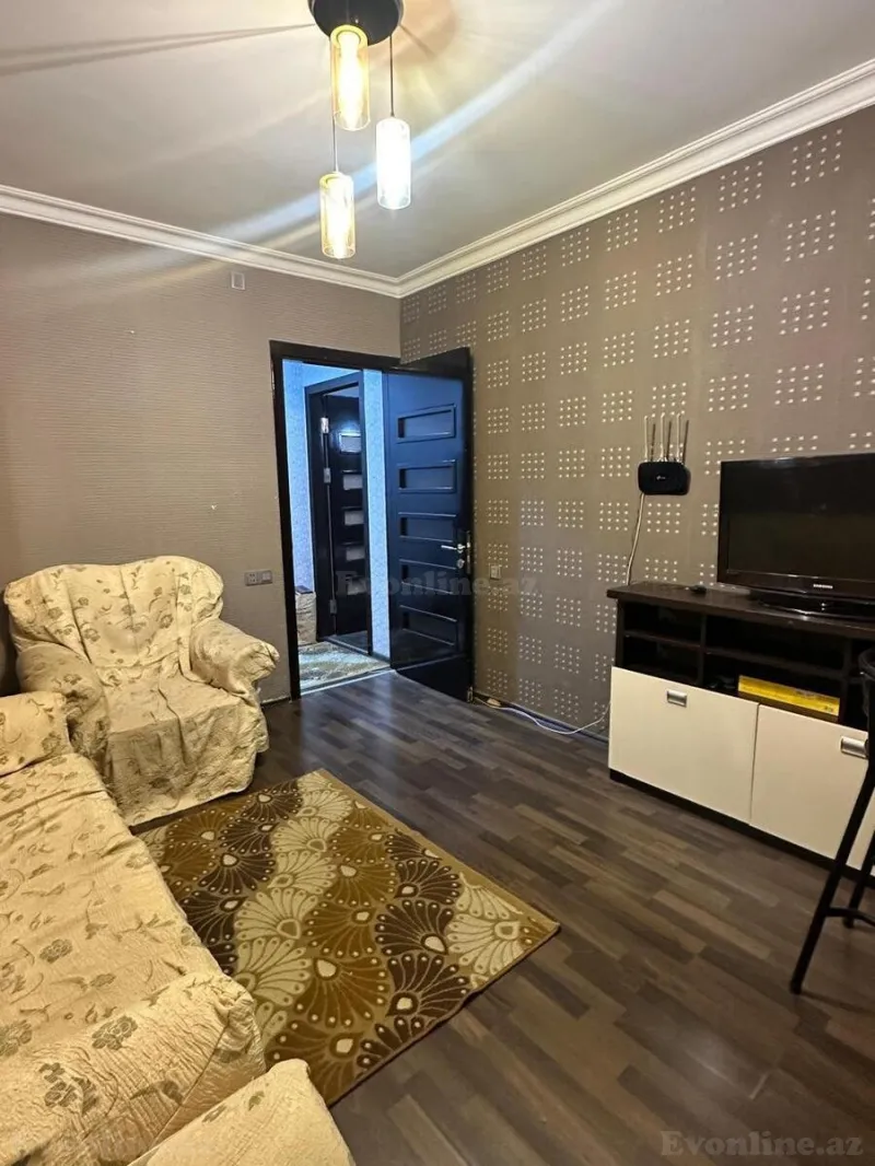 Kirayə verilir 2 otaqlı Mənzil Köhnə tikili 70 m² Yeni Yasamal - şəkil 7