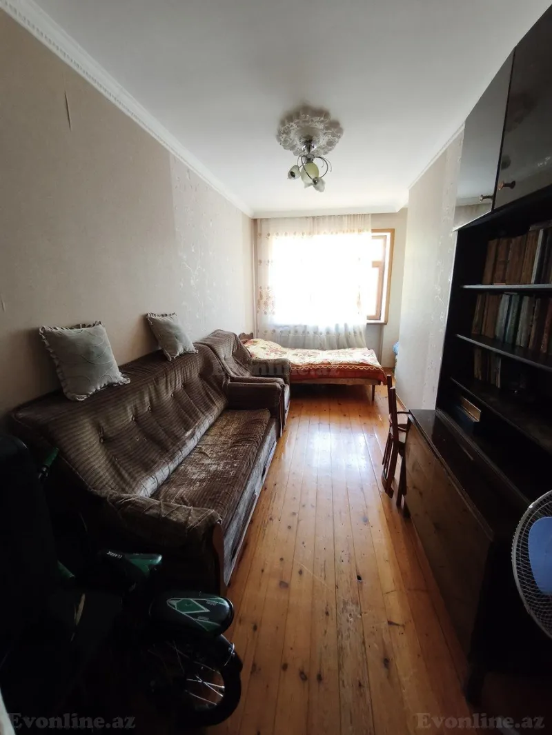 Satılır 5 otaqlı Mənzil Köhnə tikili 100 m² Zığ - şəkil 3