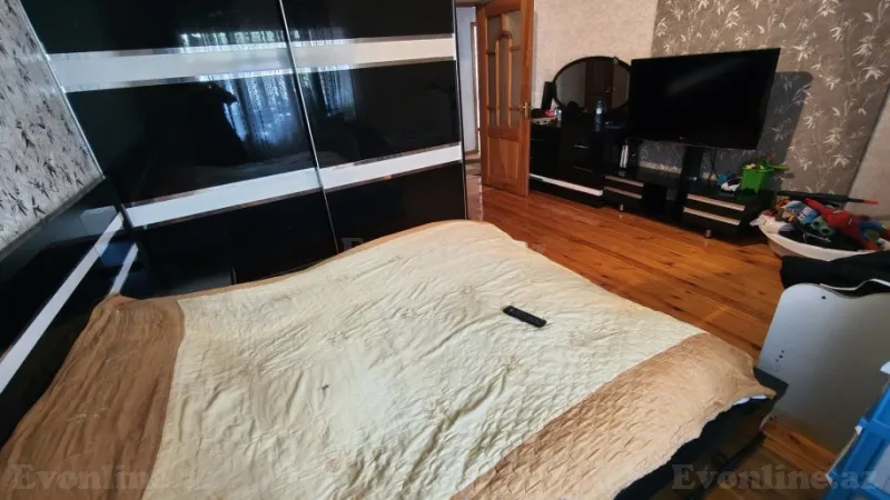 Satılır 5 otaqlı Mənzil Köhnə tikili 100 m² Zığ - şəkil 4