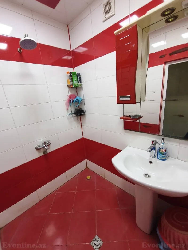 Satılır 5 otaqlı Mənzil Köhnə tikili 100 m² Zığ - şəkil 11