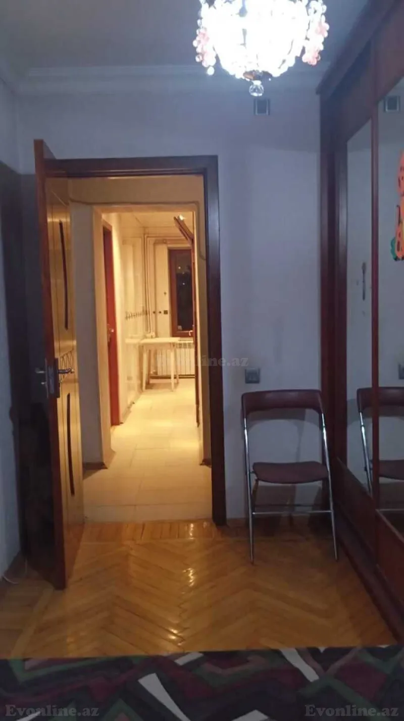 Satılır 3 otaqlı Mənzil Köhnə tikili 70 m² Yasamal - şəkil 3