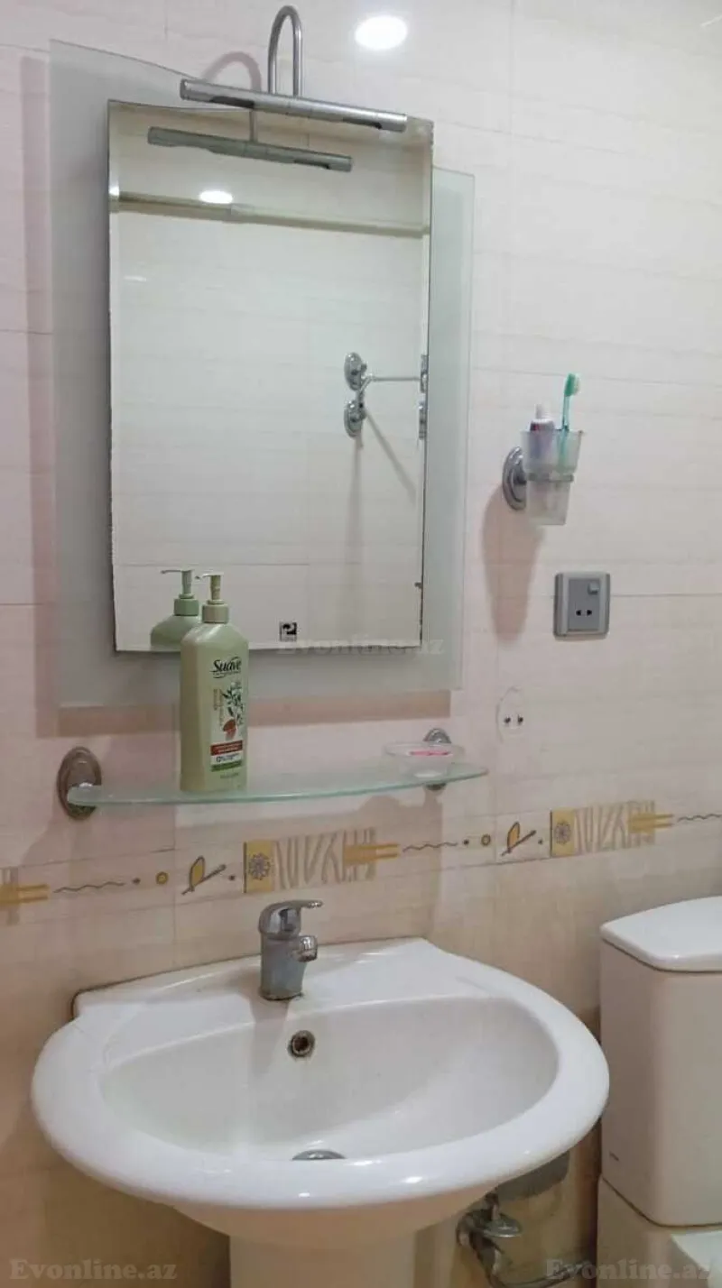 Satılır 3 otaqlı Mənzil Köhnə tikili 70 m² Yasamal - şəkil 6