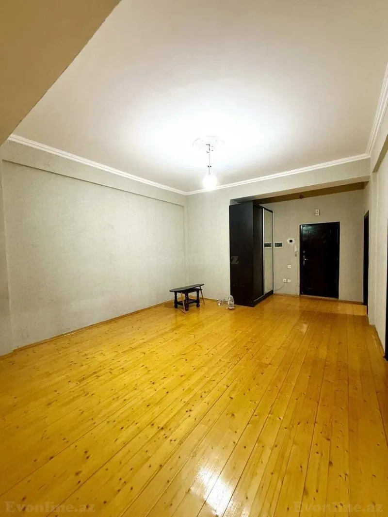 Satılır 4 otaqlı Mənzil Yeni tikili 140 m² Nizami r. - şəkil 5