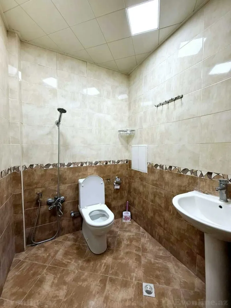 Satılır 4 otaqlı Mənzil Yeni tikili 140 m² Nizami r. - şəkil 14