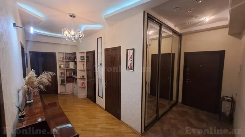 Satılır 4 otaqlı Mənzil Yeni tikili 128 m² 9-cu mikrorayon - şəkil 11