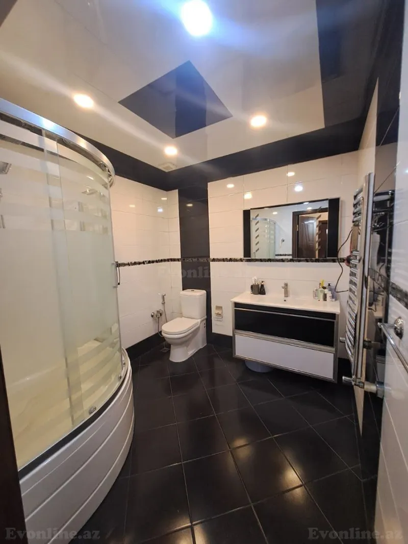 Satılır 4 otaqlı Mənzil Yeni tikili 128 m² 9-cu mikrorayon - şəkil 12