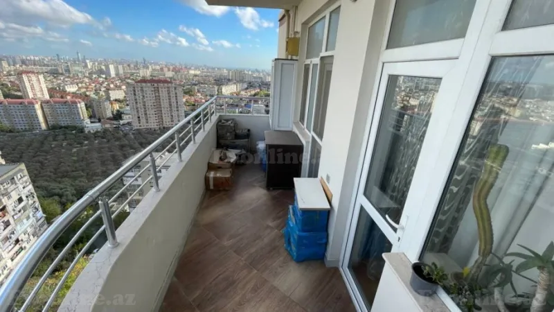 Satılır 4 otaqlı Mənzil Yeni tikili 128 m² 9-cu mikrorayon - şəkil 16