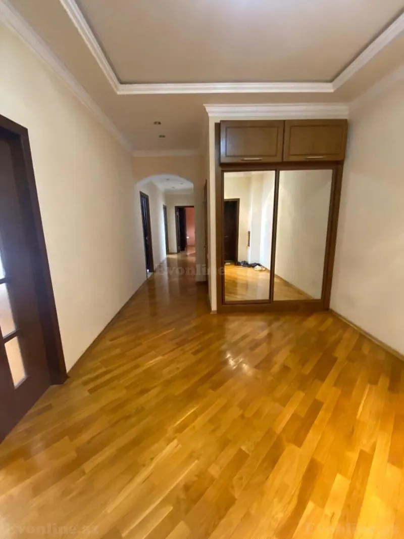 Satılır 3 otaqlı Mənzil Yeni tikili 140 m² Gənclik m. - şəkil 8