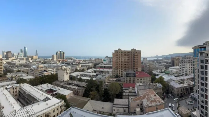 Satılır 4 otaqlı Mənzil Yeni tikili 230 m² 28 May m. - şəkil 2