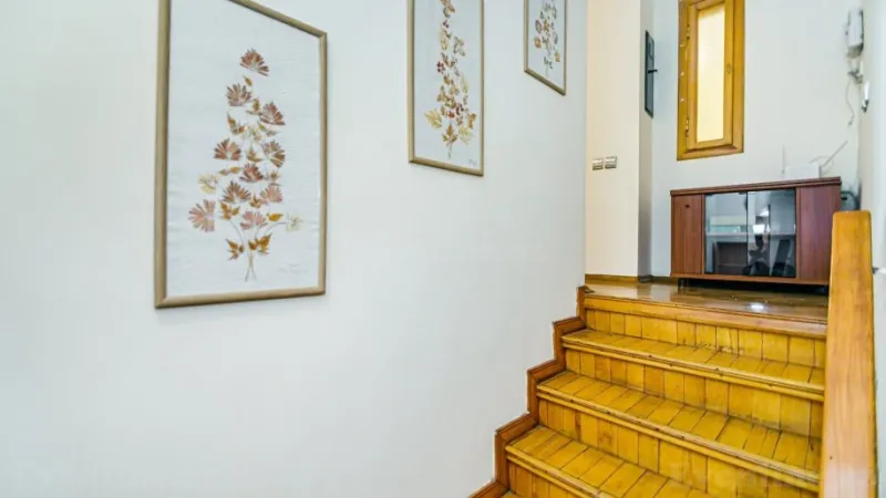 Kirayə verilir 2 otaqlı Mənzil Köhnə tikili 55 m² Sahil m. - şəkil 5