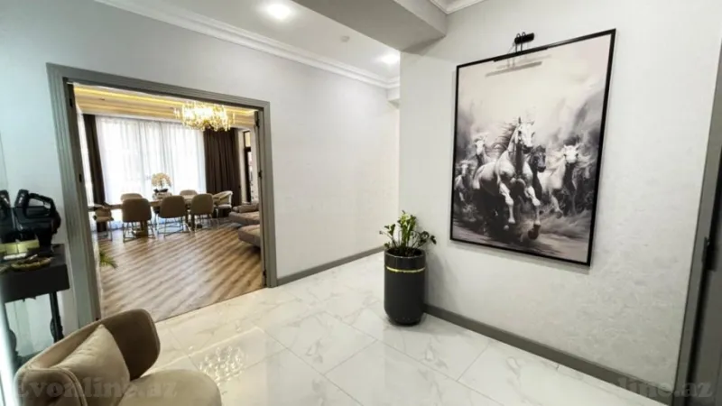 Satılır 4 otaqlı Mənzil Yeni tikili 136 m² Neftçilər m. - şəkil 5