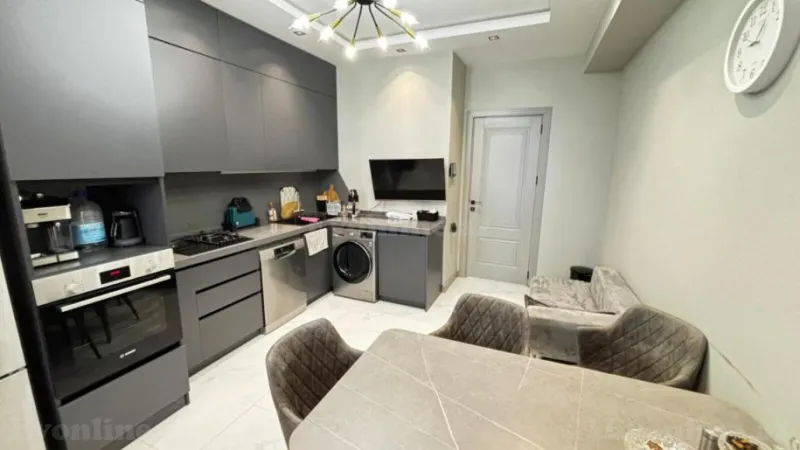 Satılır 4 otaqlı Mənzil Yeni tikili 136 m² Neftçilər m. - şəkil 17