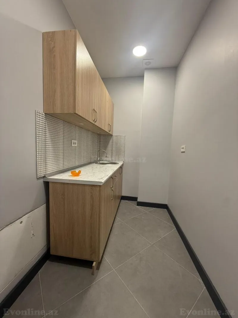 Kirayə verilir Ofis 146 m² Dərnəgül m. - şəkil 8