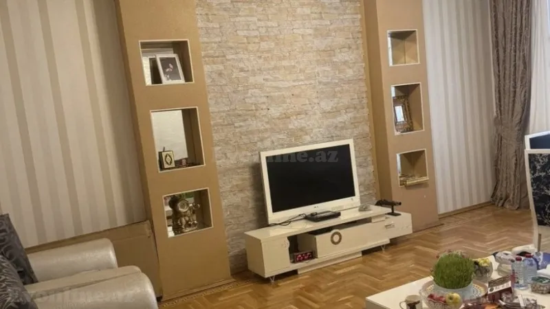 3 otaqlı Mənzil 125 m² Xətai m. Satılır