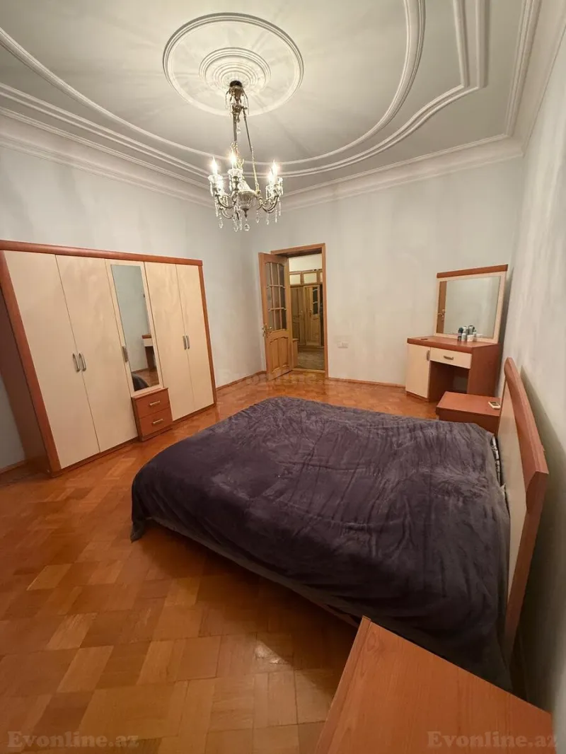 Satılır 3 otaqlı Mənzil Köhnə tikili 85 m² Elmlər Akademiyası m. - şəkil 10