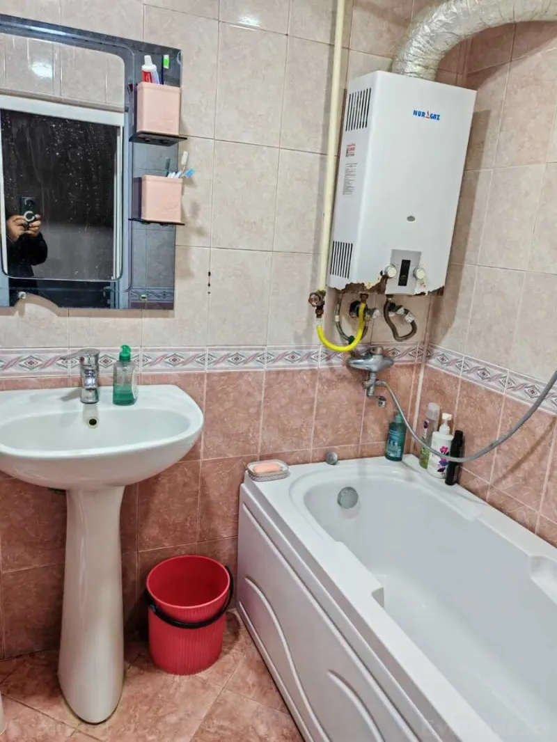 Satılır 3 otaqlı Mənzil Köhnə tikili 85 m² Həzi Aslanov m. - şəkil 5