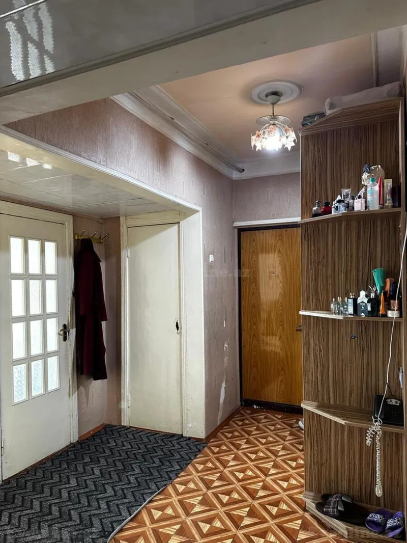 Satılır 3 otaqlı Mənzil Köhnə tikili 75 m² Qaraçuxur - şəkil 9