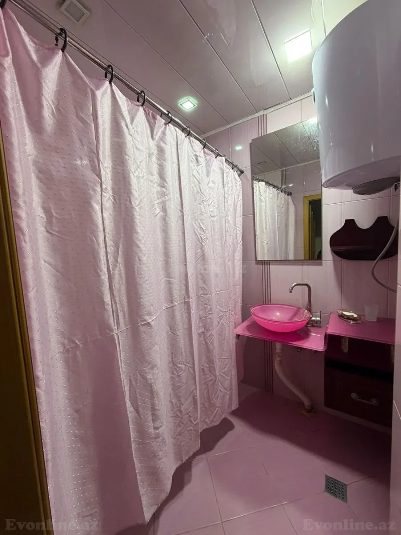 Satılır 3 otaqlı Mənzil Köhnə tikili 90 m² Xalqlar Dostluğu m. - şəkil 7