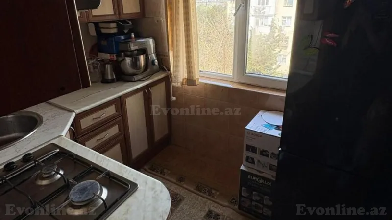 Satılır 2 otaqlı Mənzil Köhnə tikili 45 m² 8-ci kilometr - şəkil 5