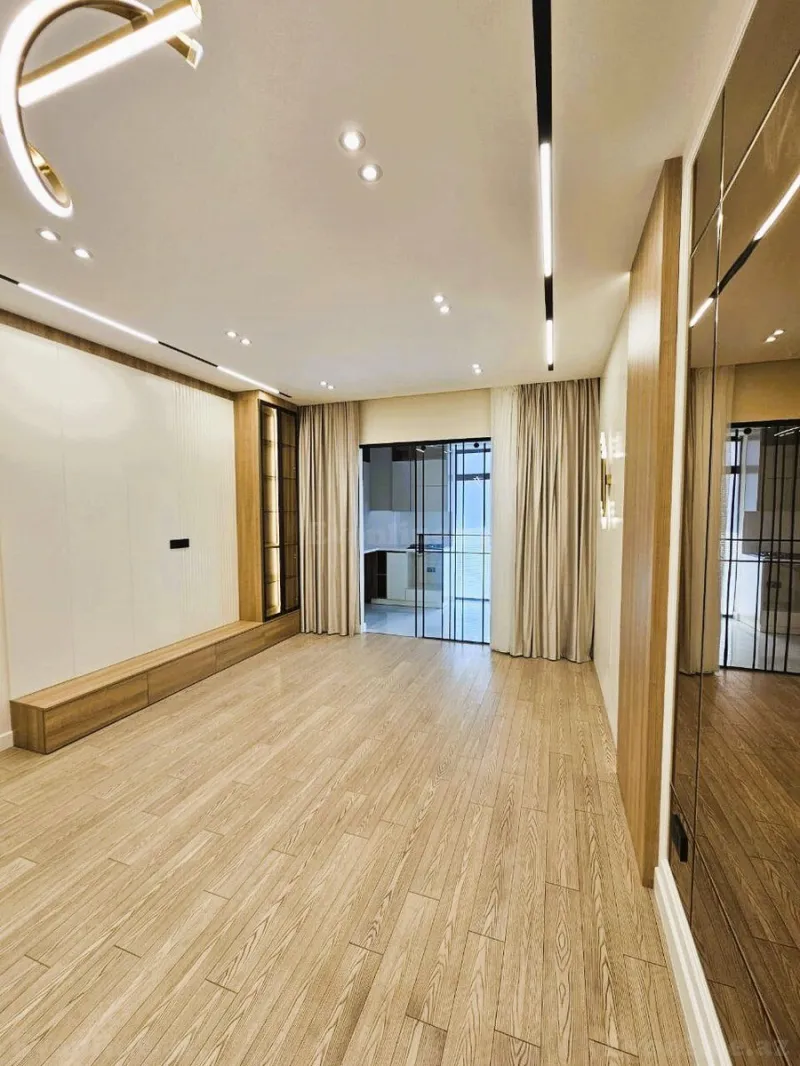 Satılır 3 otaqlı Mənzil Yeni tikili 105 m² 20 Yanvar m. - şəkil 4
