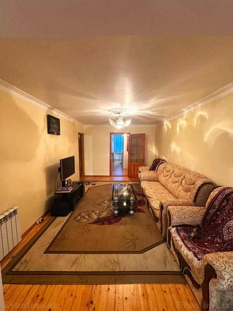 Satılır 6 otaqlı Mənzil Köhnə tikili 150 m² Yasamal - şəkil 3