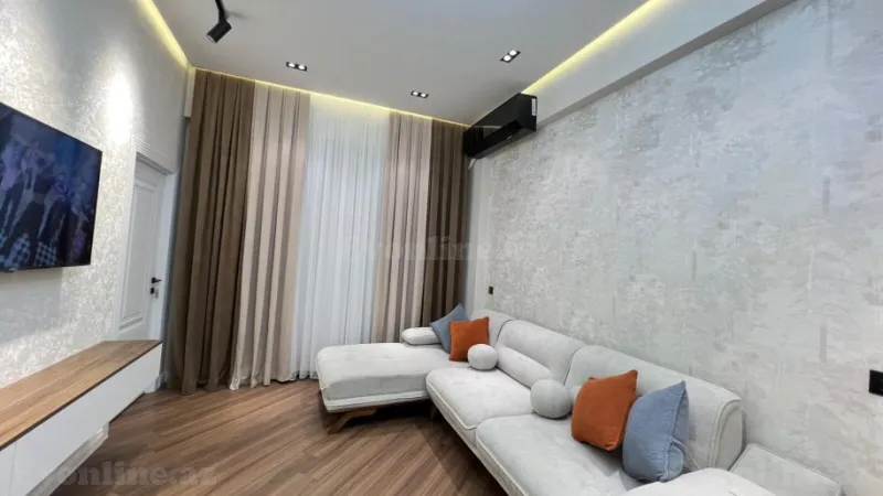 Kirayə verilir 3 otaqlı Mənzil Yeni tikili 80 m² Koroğlu m. - şəkil 3