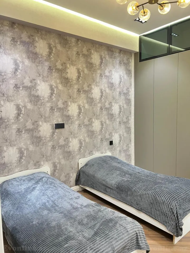 Kirayə verilir 3 otaqlı Mənzil Yeni tikili 80 m² Koroğlu m. - şəkil 9