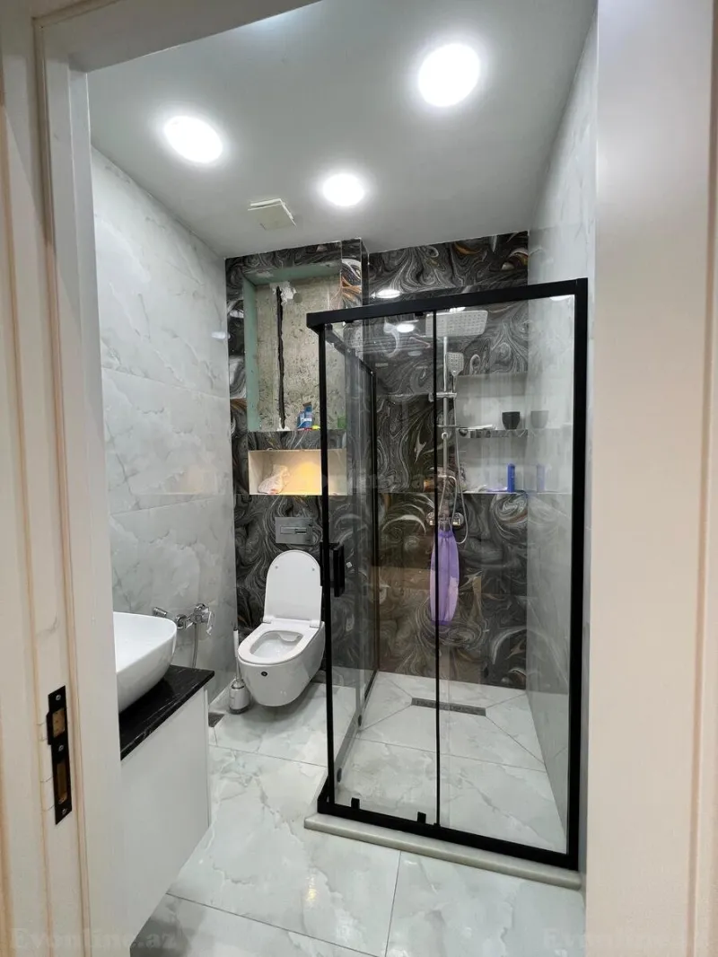 Kirayə verilir 3 otaqlı Mənzil Yeni tikili 80 m² Koroğlu m. - şəkil 16