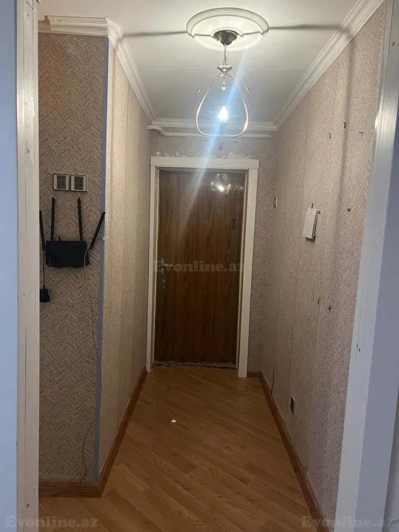 Kirayə verilir 2 otaqlı Mənzil Köhnə tikili 50 m² Neftçilər m. - şəkil 7