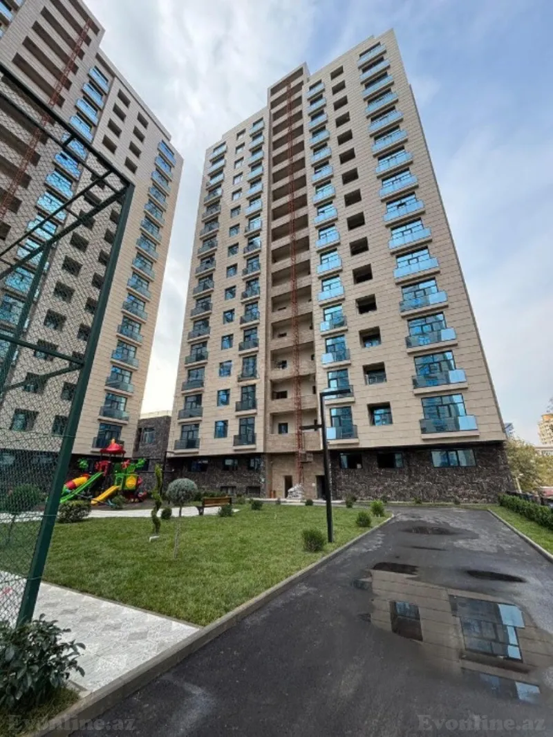 4 otaqlı Mənzil 150 m² 28 May m. Satılır
