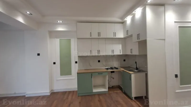 Satılır 3 otaqlı Mənzil Yeni tikili 80 m² 28 May m. - şəkil 3