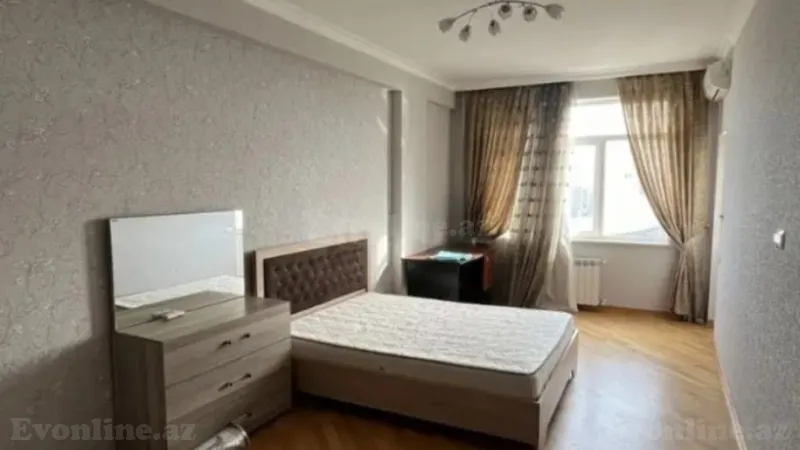 Satılır 4 otaqlı Mənzil Yeni tikili 175 m² Nəriman Nərimanov m. - şəkil 2