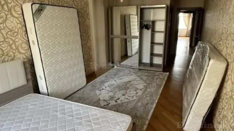 Satılır 4 otaqlı Mənzil Yeni tikili 175 m² Nəriman Nərimanov m. - şəkil 4