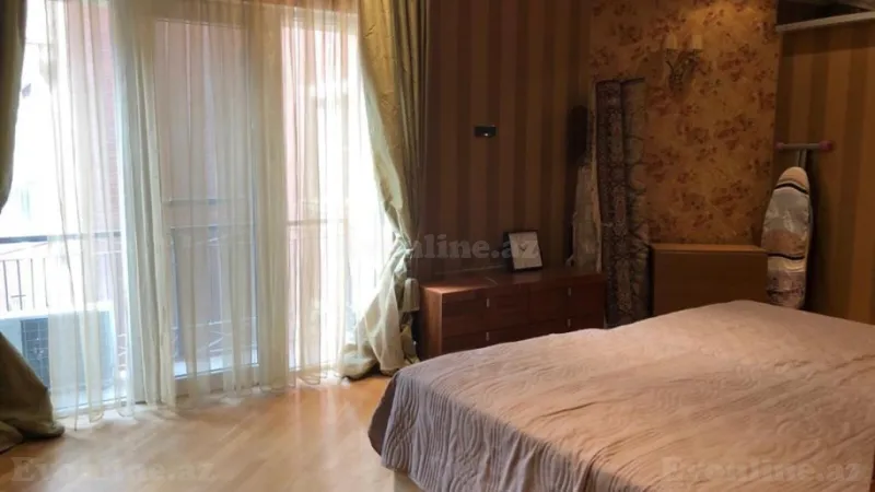 Kirayə verilir 4 otaqlı Mənzil Yeni tikili 175 m² Nəsimi r. - şəkil 5