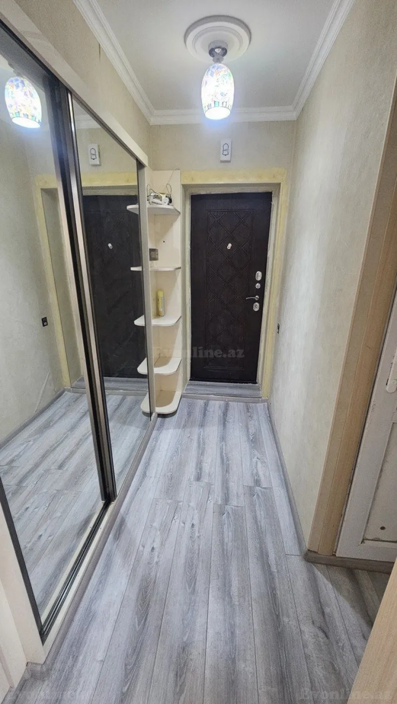 Satılır 2 otaqlı Mənzil Köhnə tikili 50 m² Yasamal r. - şəkil 5