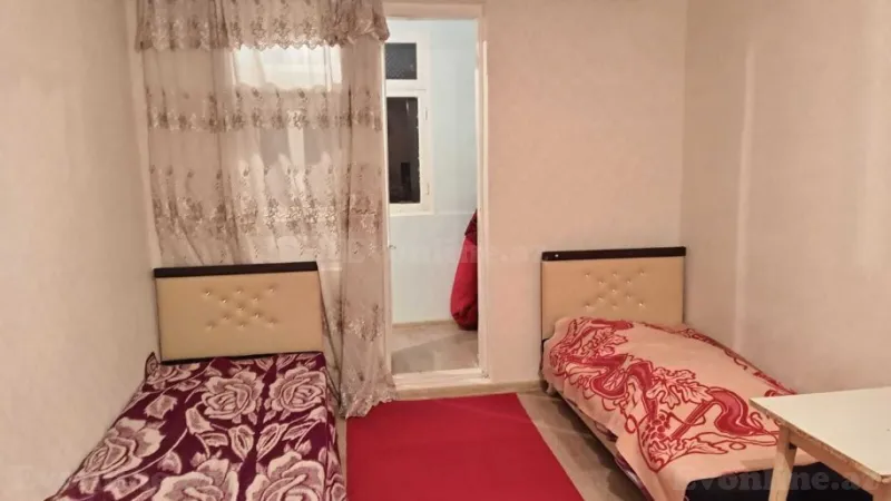 Satılır 2 otaqlı Mənzil Köhnə tikili 35 m² Yasamal - şəkil 2