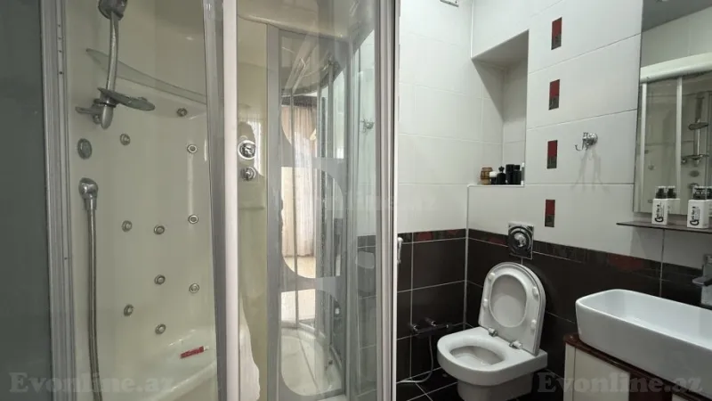 Satılır 4 otaqlı Mənzil Yeni tikili 212 m² Nizami m. - şəkil 10