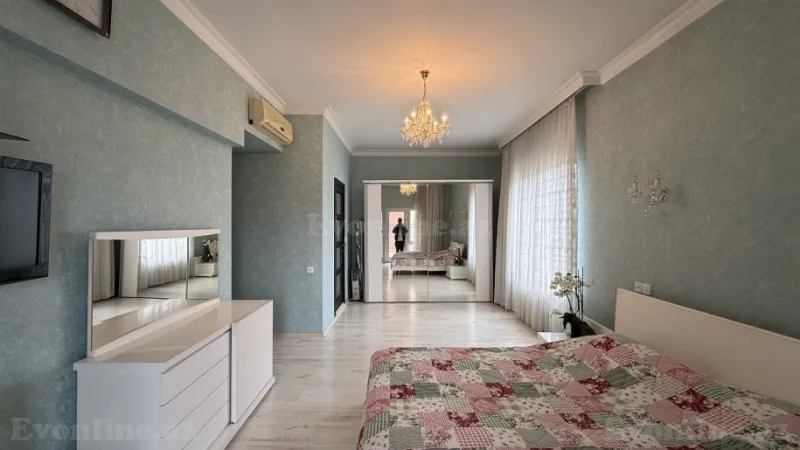 Satılır 4 otaqlı Mənzil Yeni tikili 212 m² Nizami m. - şəkil 11