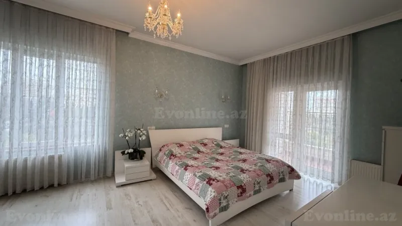 Satılır 4 otaqlı Mənzil Yeni tikili 212 m² Nizami m. - şəkil 12